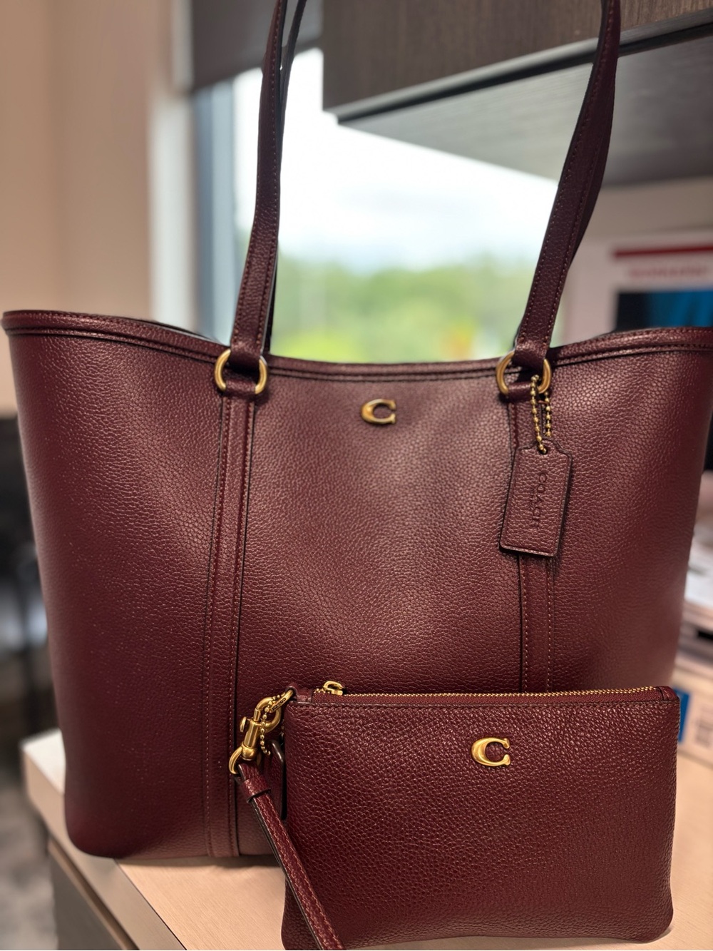 COACH Pebbled Leather Legacy Tote and Matching Wristlet Wallet Set in Merlot 🆕
